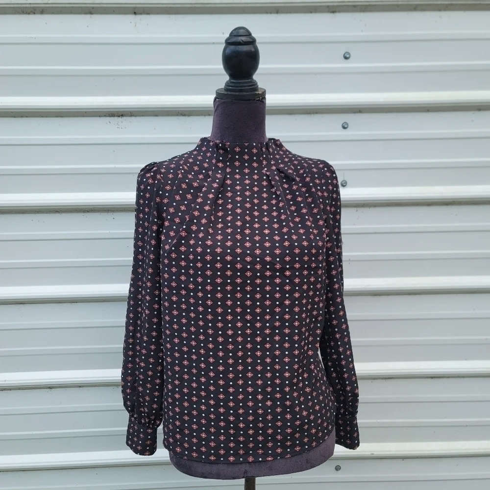 SHEIN Womens Blouse Pleated Neck Print Top Long Sleeve Black Red Geo Print S (4)